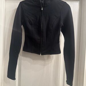 Good American Black Fitted zip up